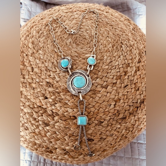 Silver and Turquoise statement necklace - Picture 4 of 5